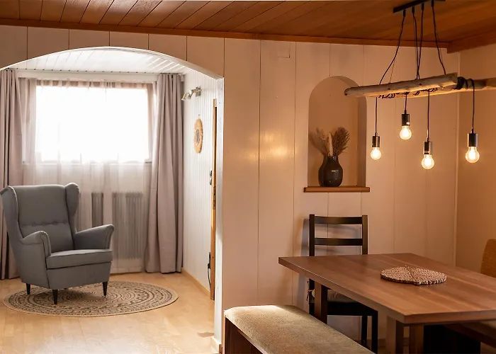 Ilwa سخلادميخ